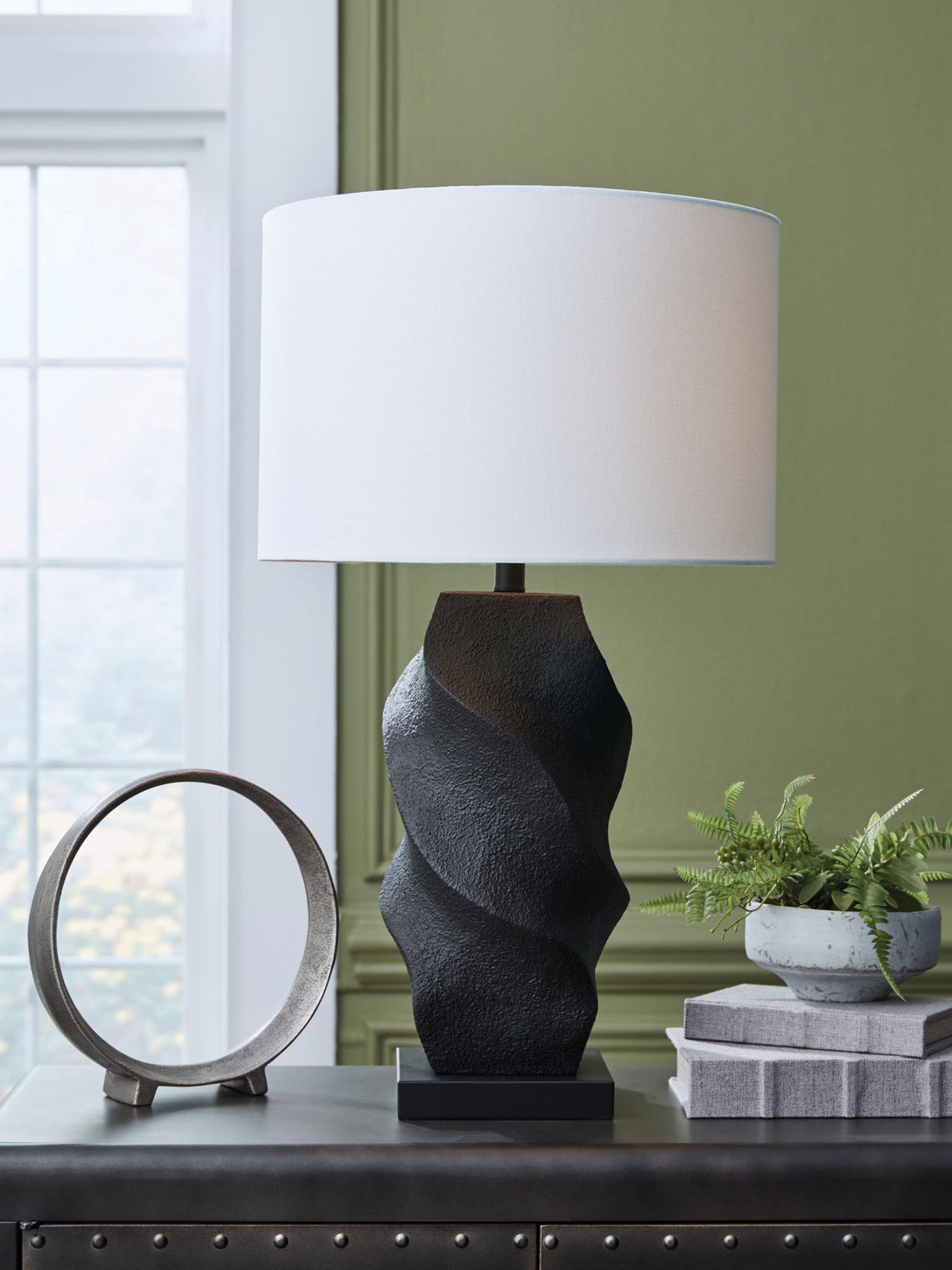 Amillion - Poly Table Lamp - Black by Ashley – view 3