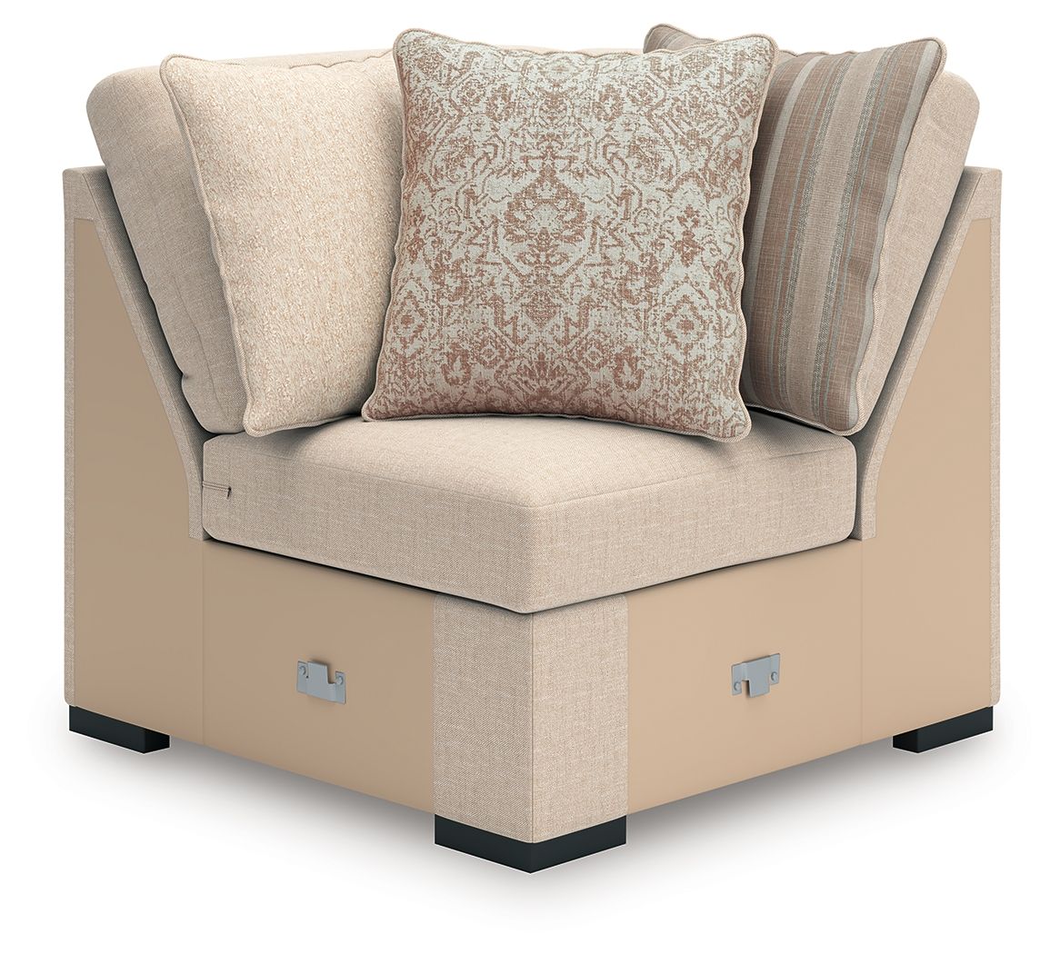 LadyMae - 4 Piece Sectional – view 7