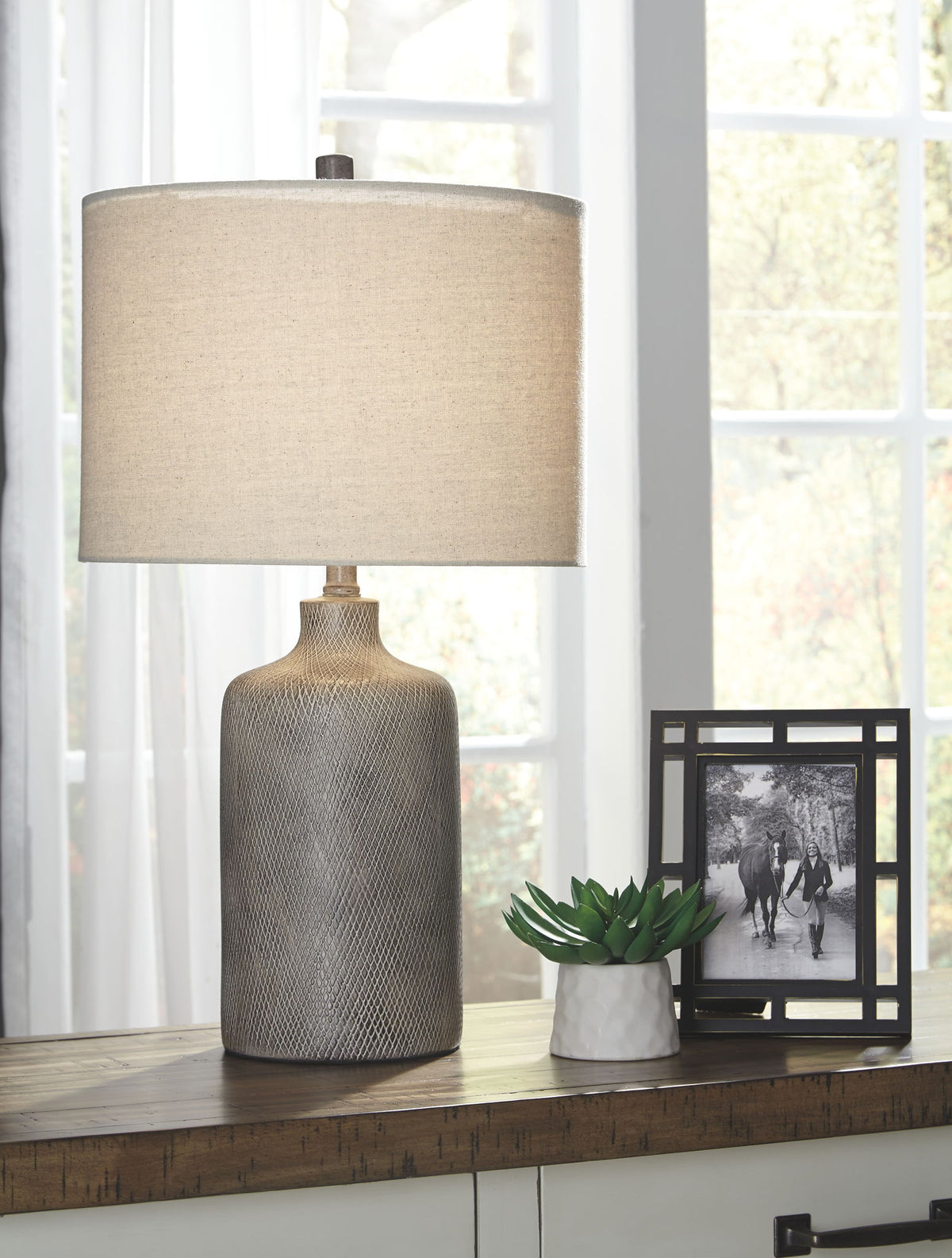 Linus - Ceramic Table Lamp  - Antique Black by Ashley – view 4