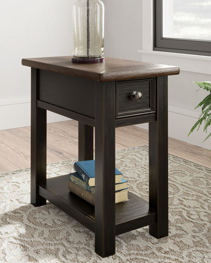 Tyler Creek - Chair Side End Table - Black / Gray by Ashley – view 4