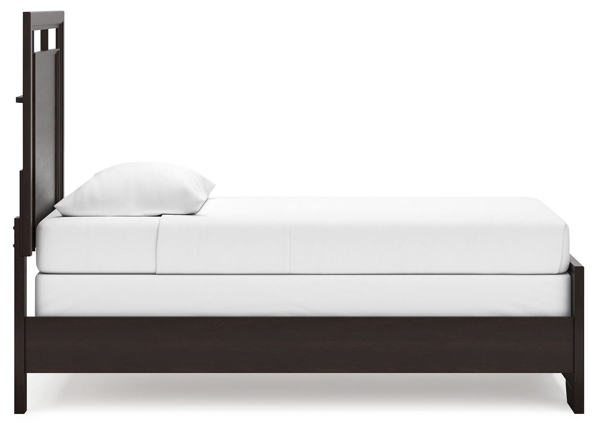 Covetown - Panel Bed by Ashley – view 4