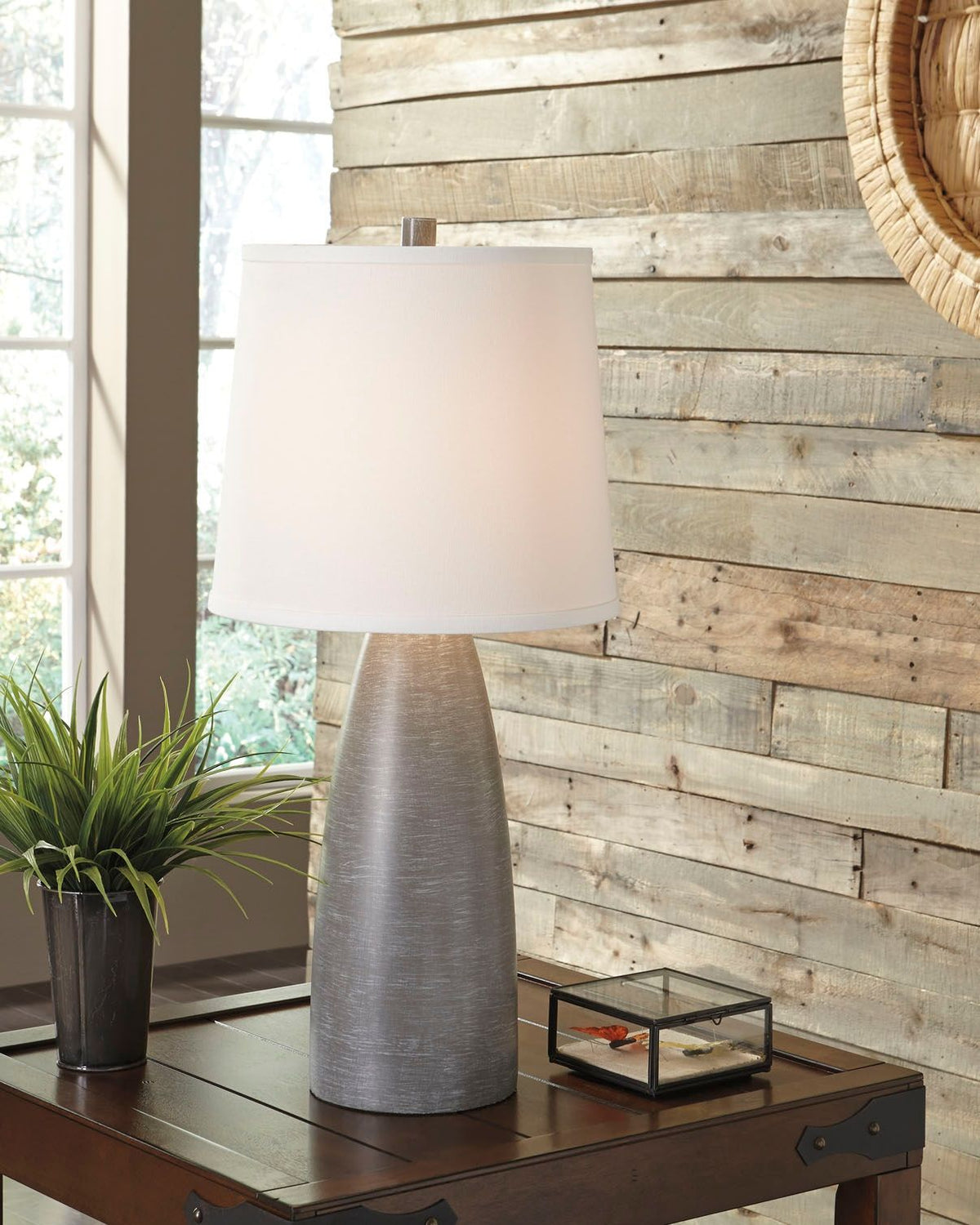 Shavontae - Poly Table Lamp (Set of 2) - Gray by Ashley – view 3