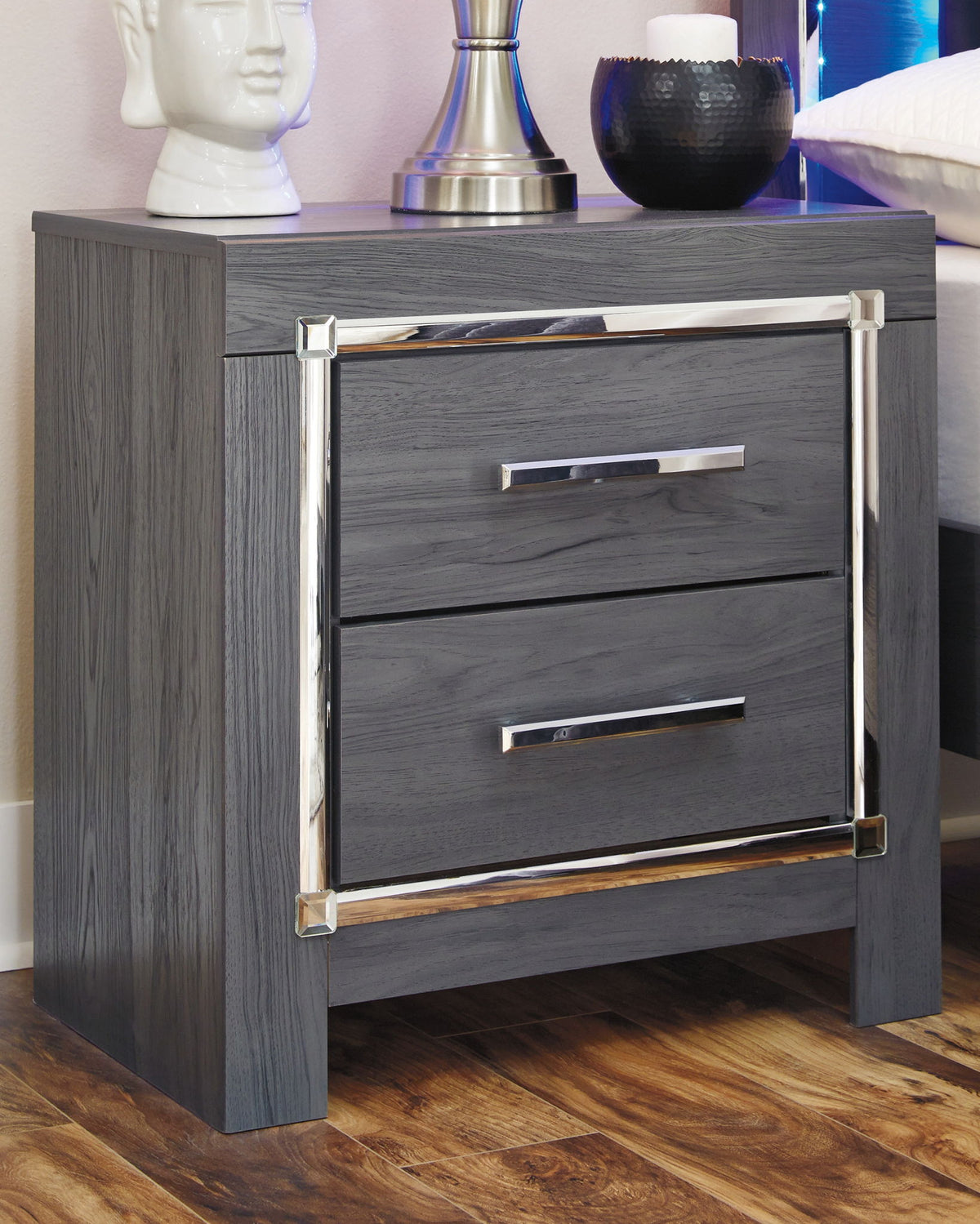 Lodanna - Two Drawer Night Stand - Gray by Ashley – view 4
