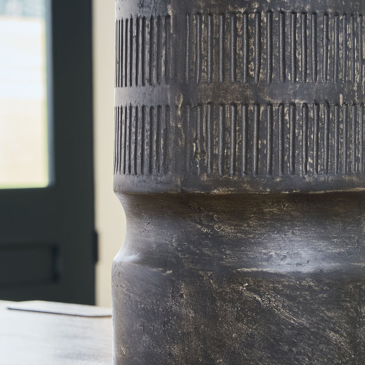 Beninworth - Vase by Ashley – view 7