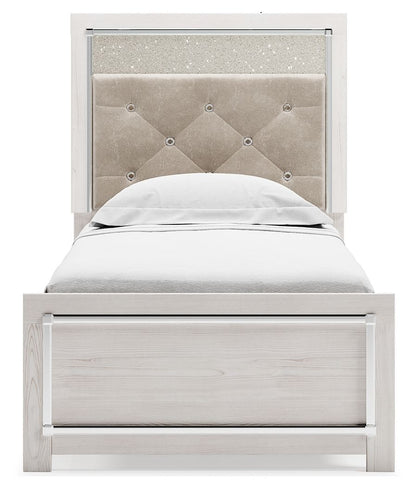 Altyra - Panel Bed by Ashley – view 9