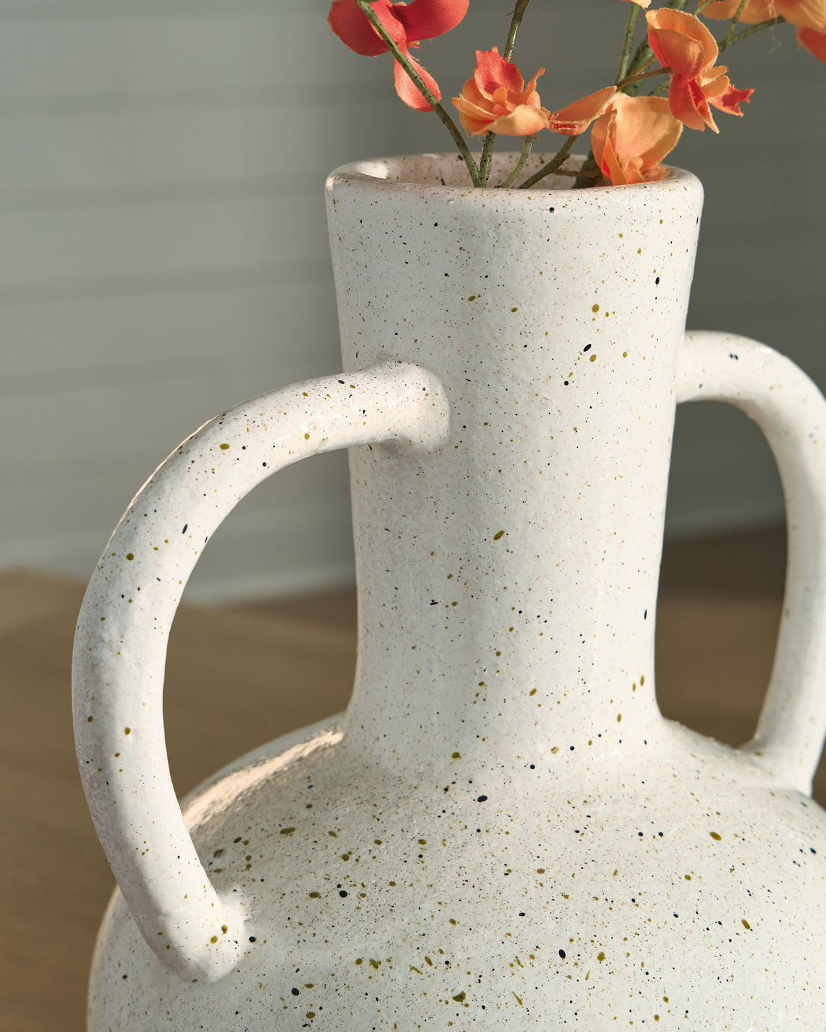 Dallinworth - Vase by Ashley – view 6