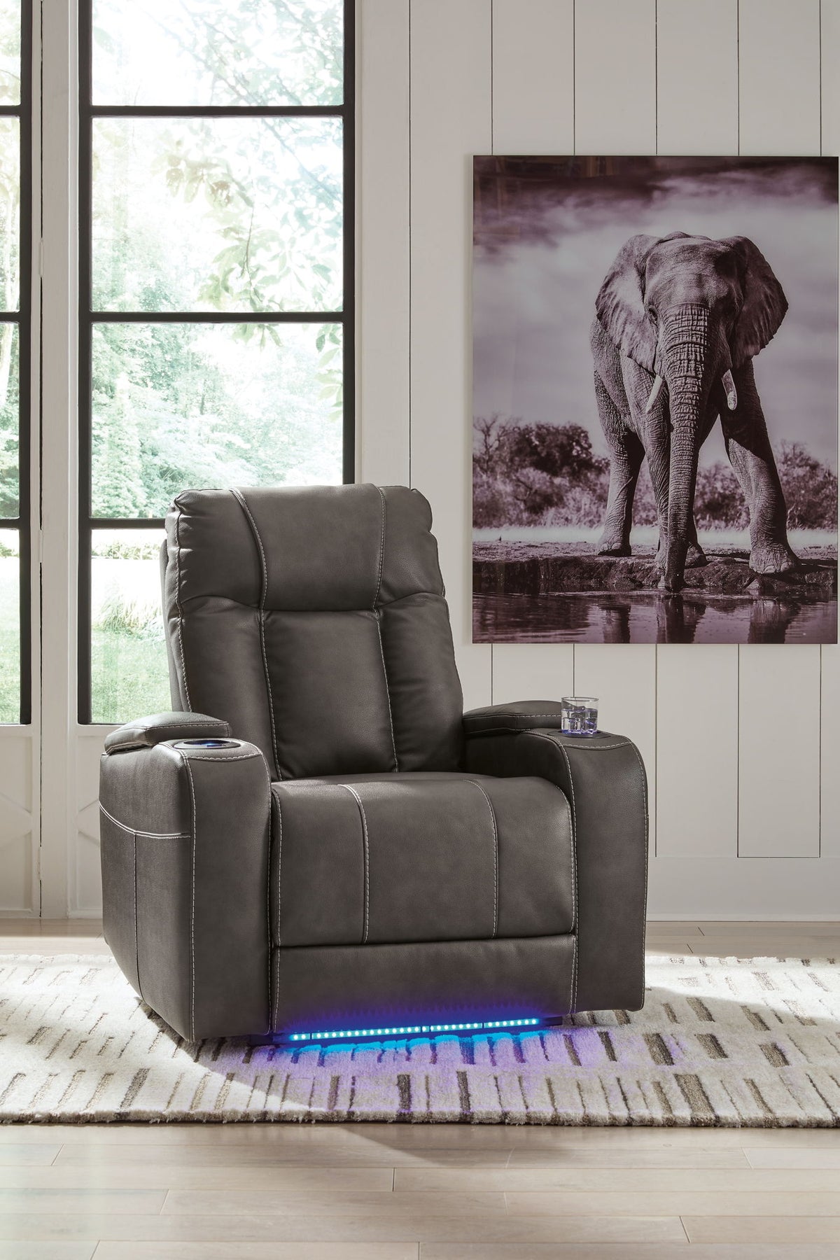 Feazada - Power Recliner With Adj Headrest - Shadow by Ashley – view 3