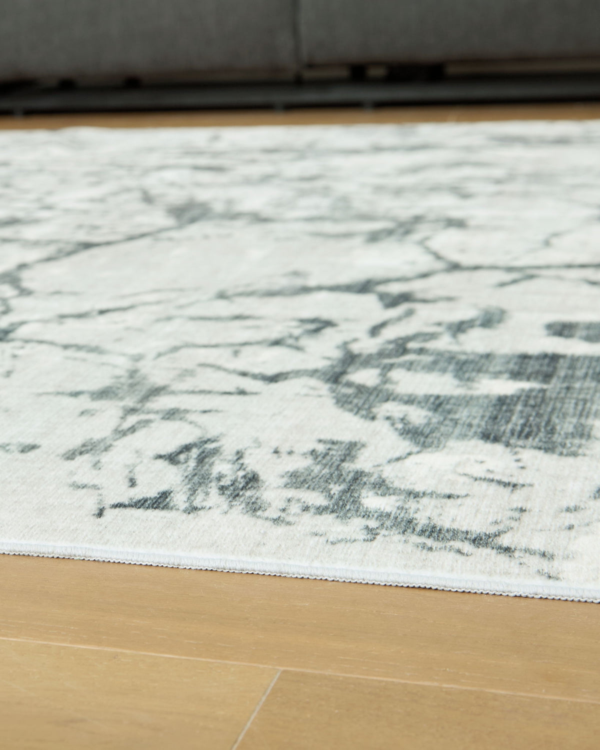 Tobinbury - Washable Rug by Ashley – view 4
