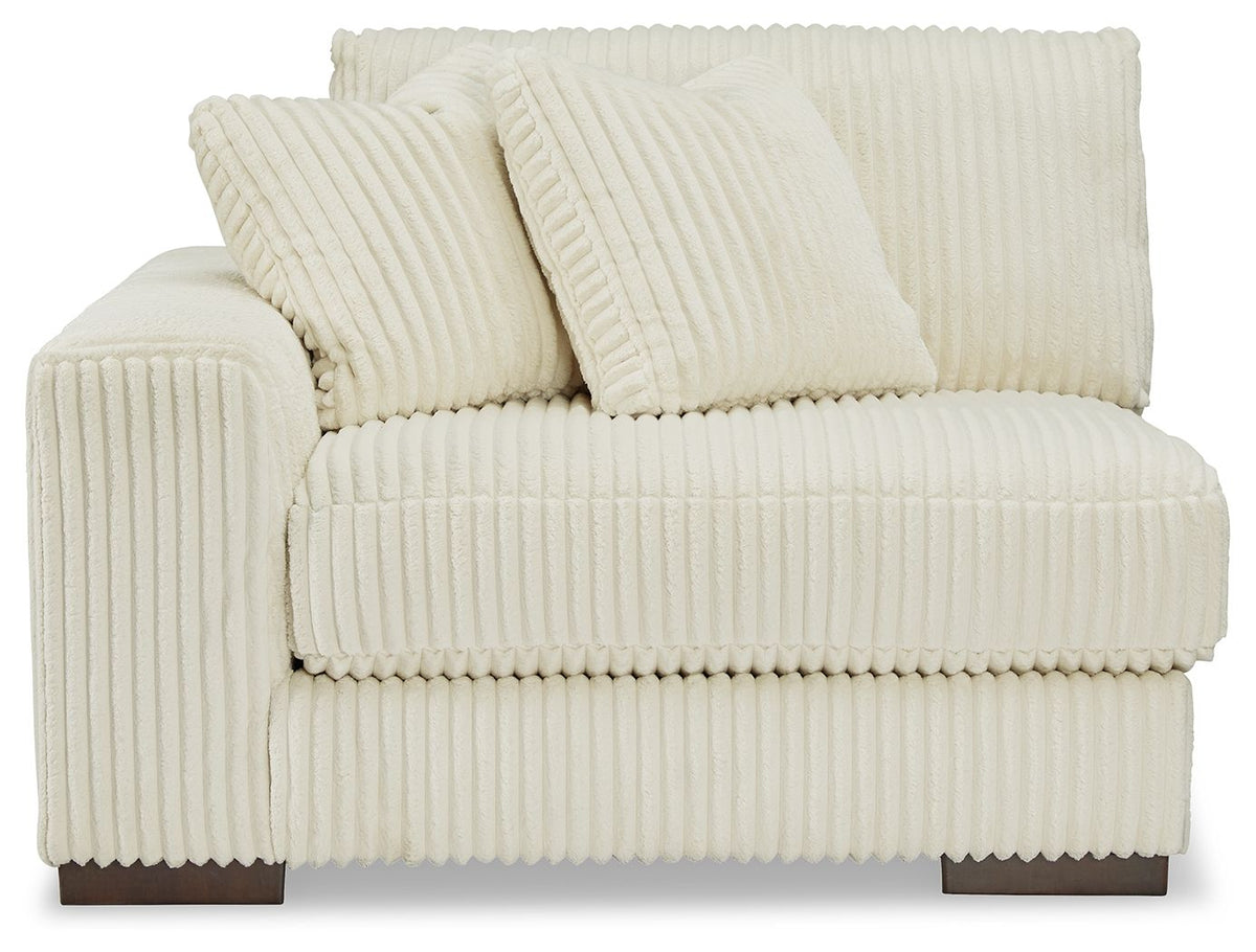 Lindyn - 4 Piece Sectional by Ashley – view 17