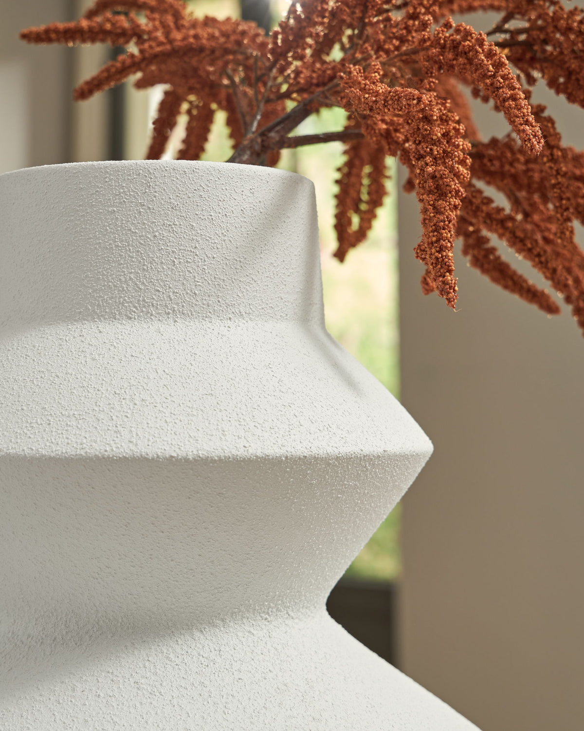 Naveen - Vase by Ashley – view 6
