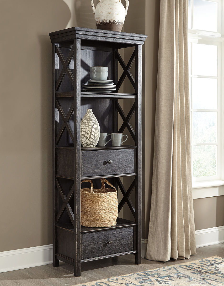 Tyler Creek - Display Cabinet by Ashley – view 6