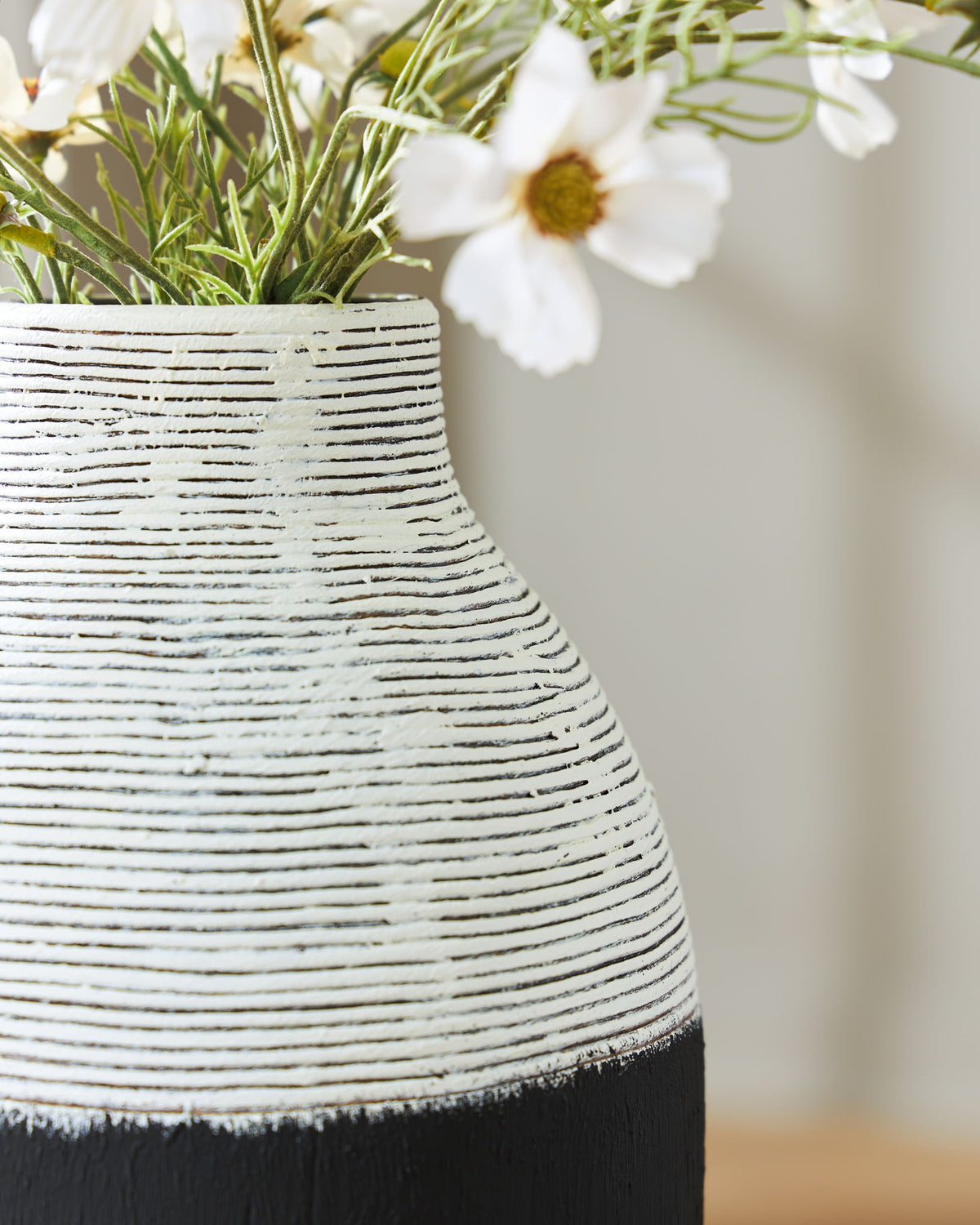 Girtha - Vase by Ashley – view 5