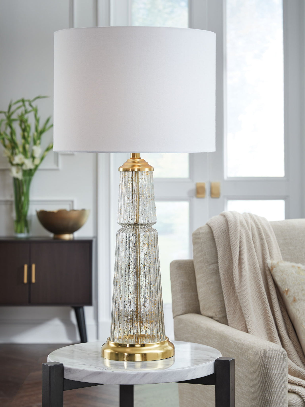 Bakersboro - Glass Table Lamp - Clear / Gold Finish by Ashley – view 3