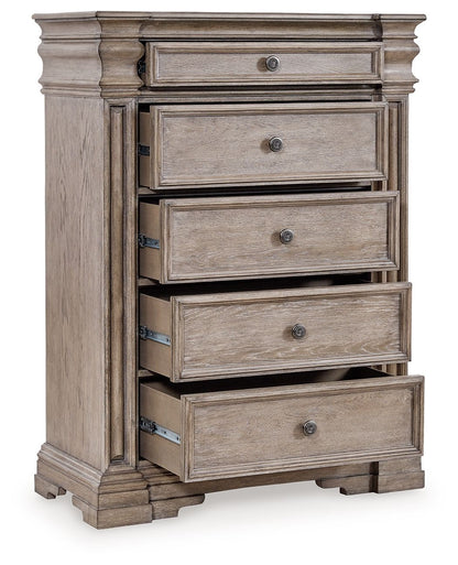 Blairhurst - Five Drawer Chest - Light Grayish Brown by Ashley – view 4