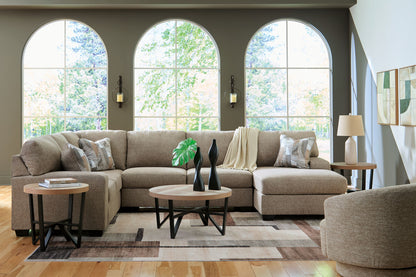 Newellen - 3 Piece Sectional – view 9