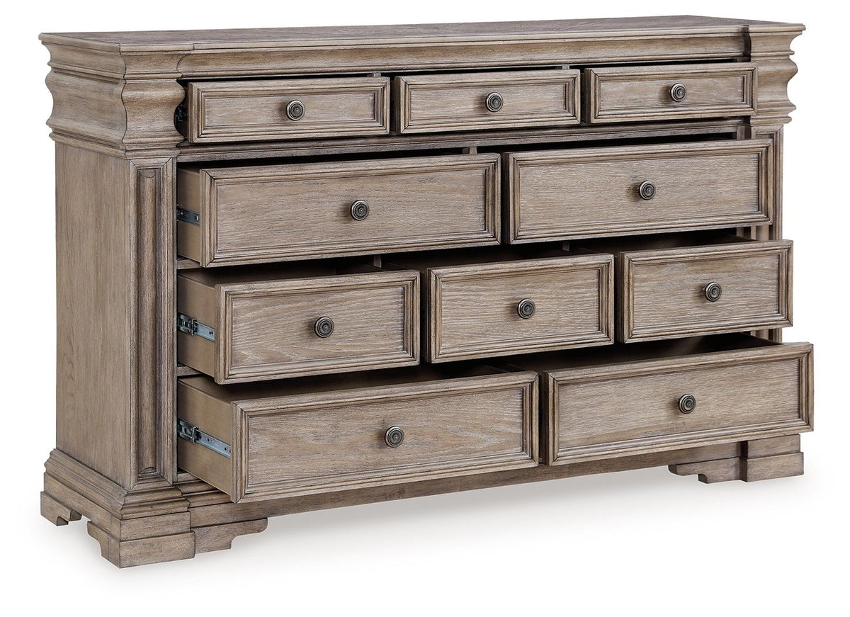 Blairhurst - Panel Bedroom Set by Ashley – view 3