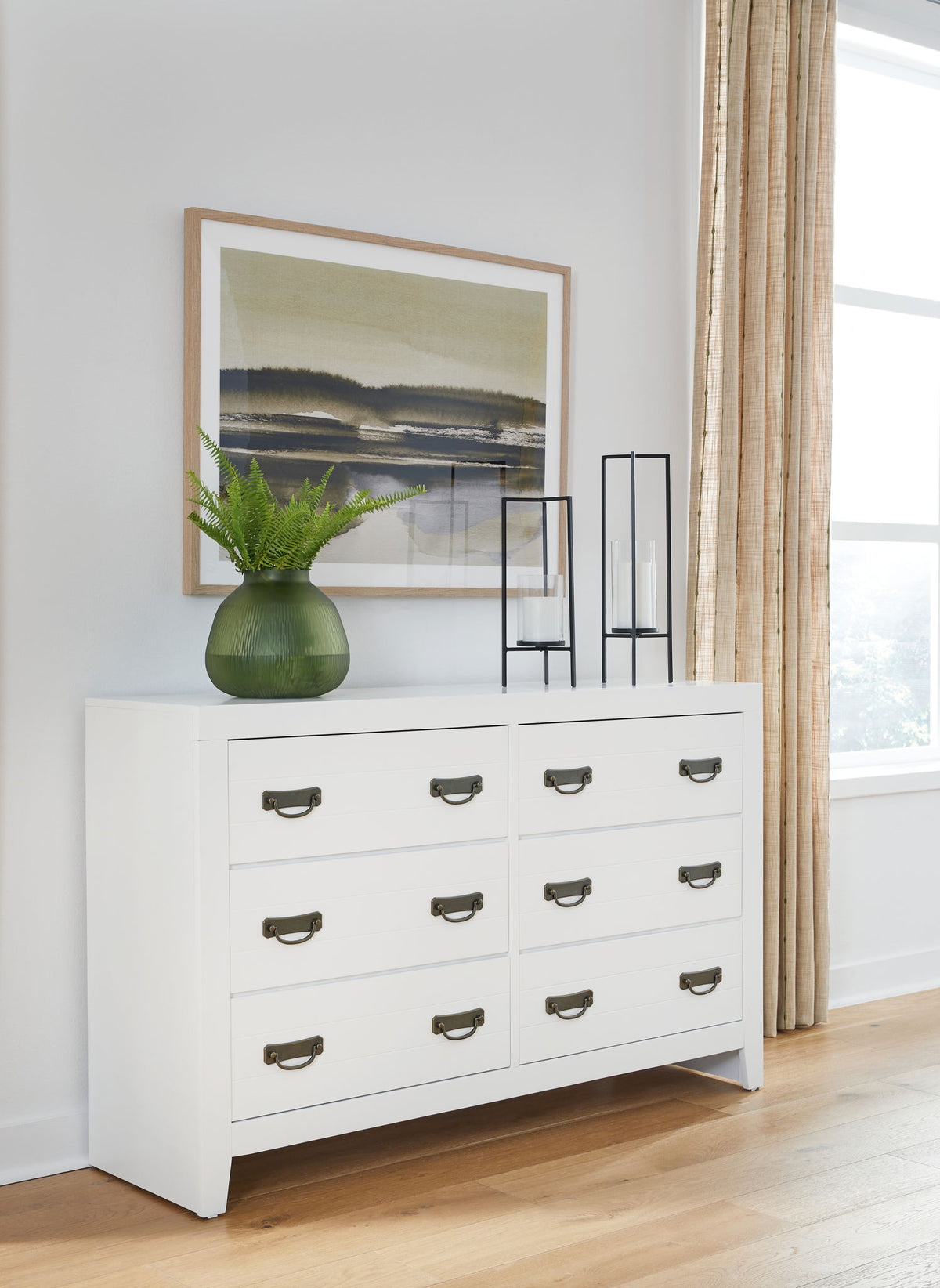 Binterglen - Dresser - White by Ashley – view 4