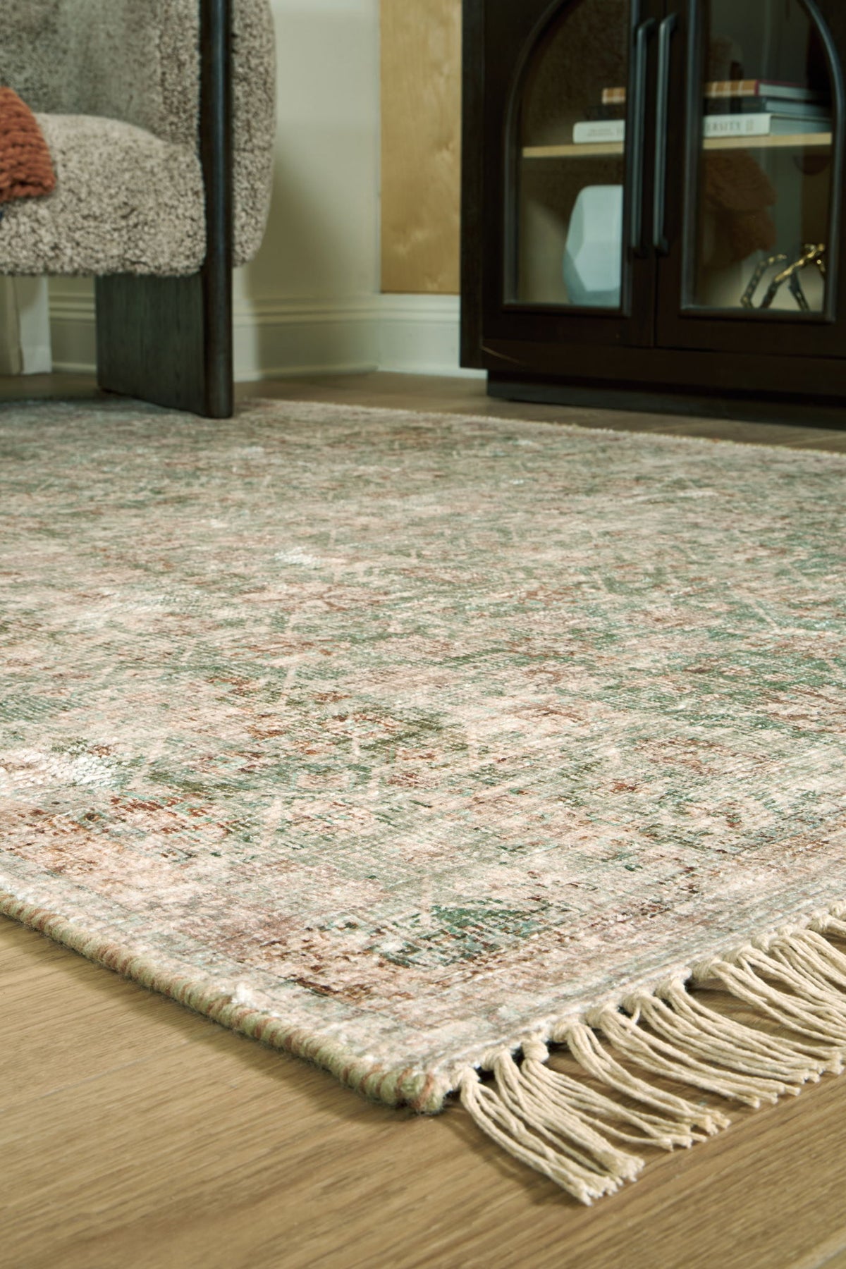 Rossbury - Rug by Ashley – view 8