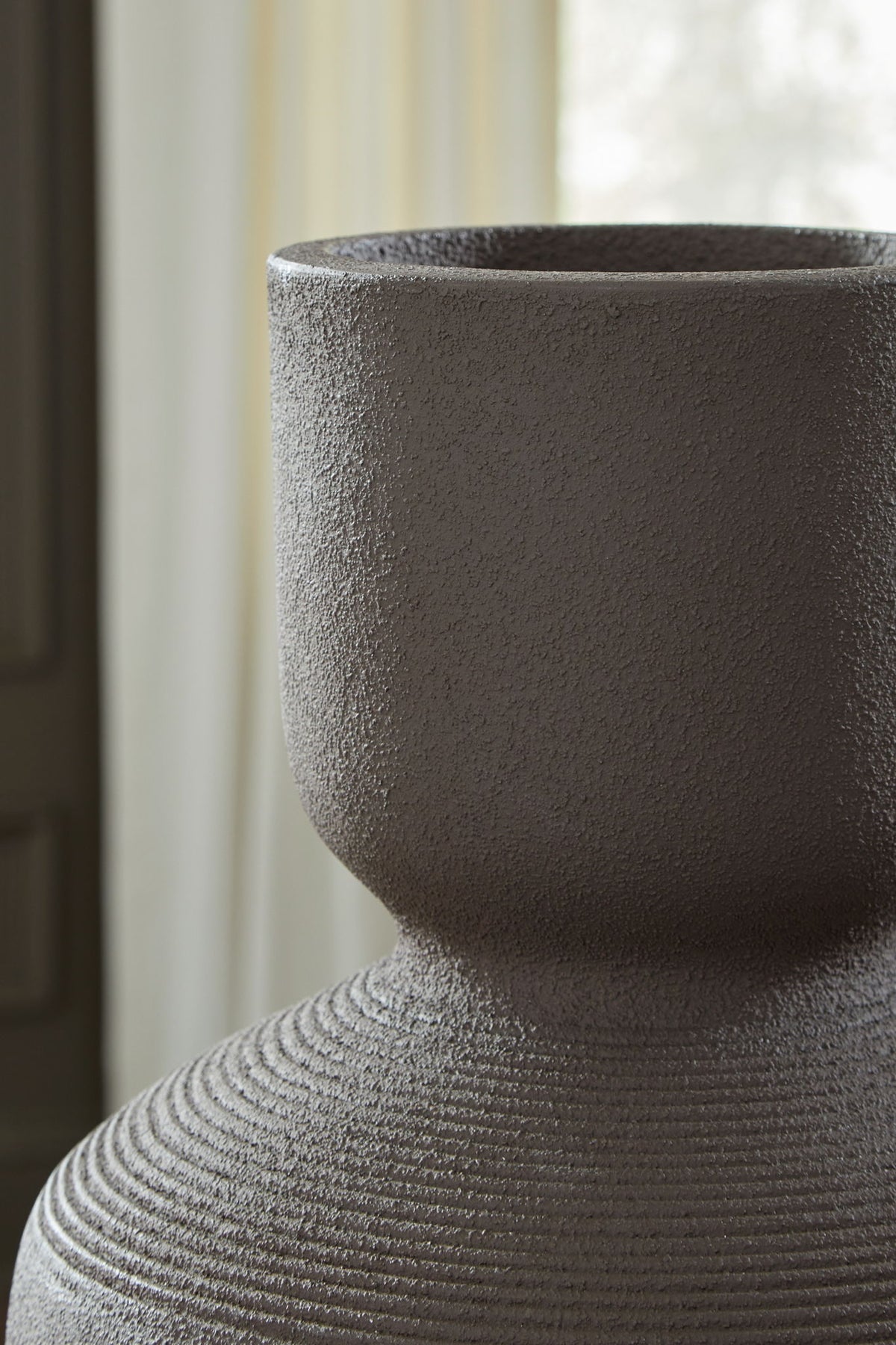 Dalsen - Vase by Ashley – view 7