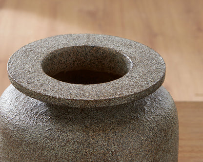 Jedwick - Vase by Ashley – view 7
