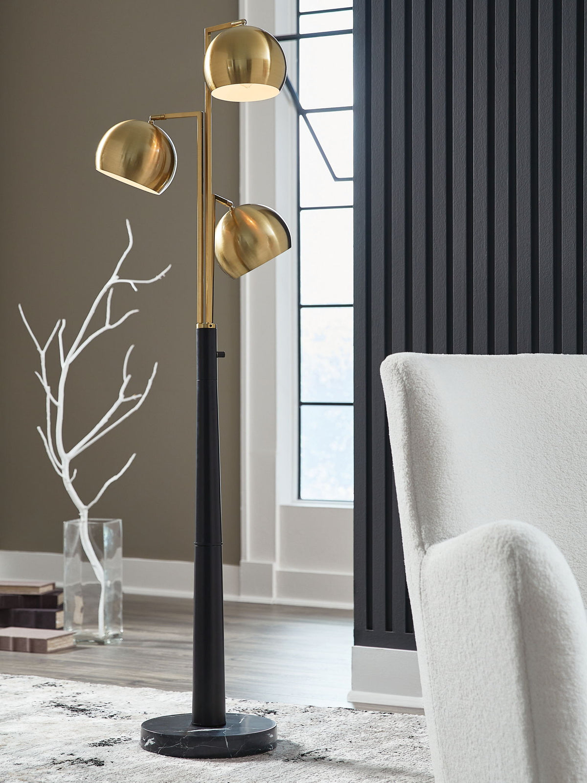 Sorcha - Metal Floor Lamp - Gold Finish / Black by Ashley – view 3