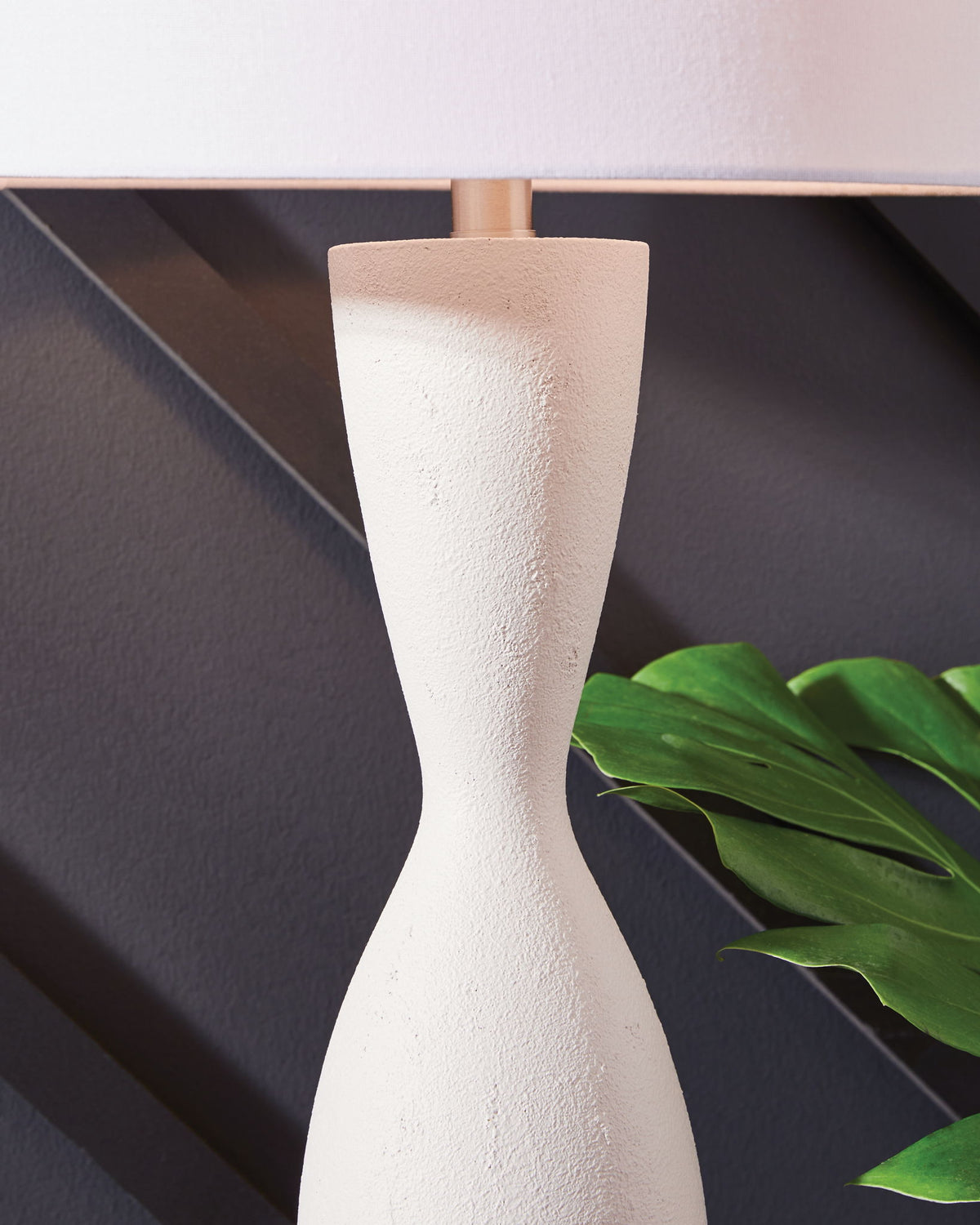 Davinford - Poly Table Lamp - White by Ashley – view 3