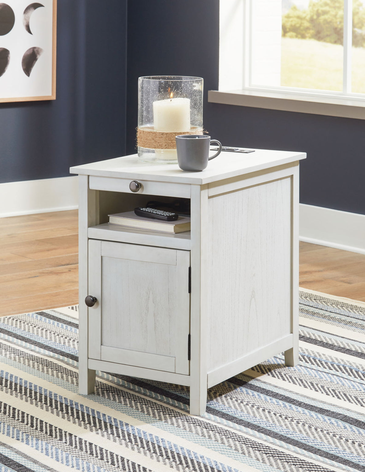 Treytown - Chair Side End Table by Ashley – view 16