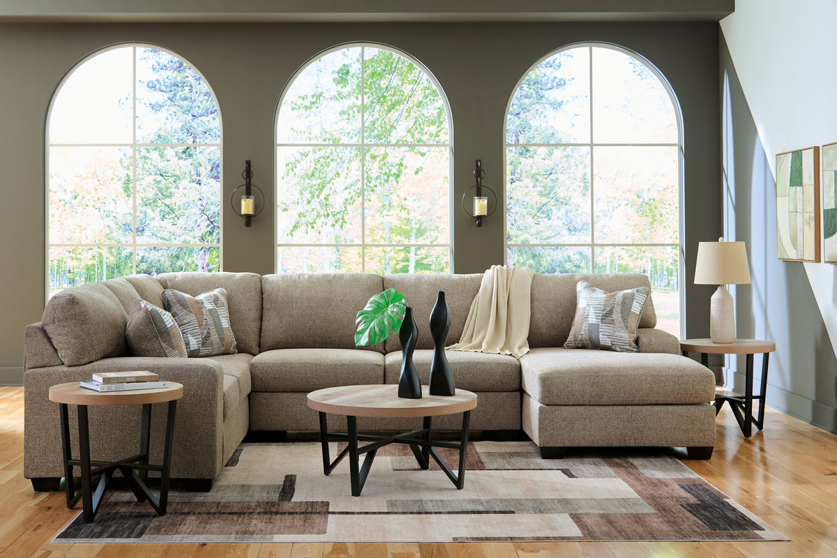 Newellen - 3 Piece Sectional – view 12